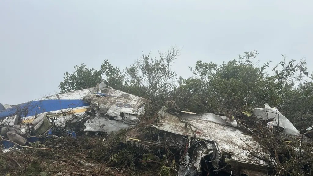 Avião da Satena é encontrado na Colômbia com 15 mortos