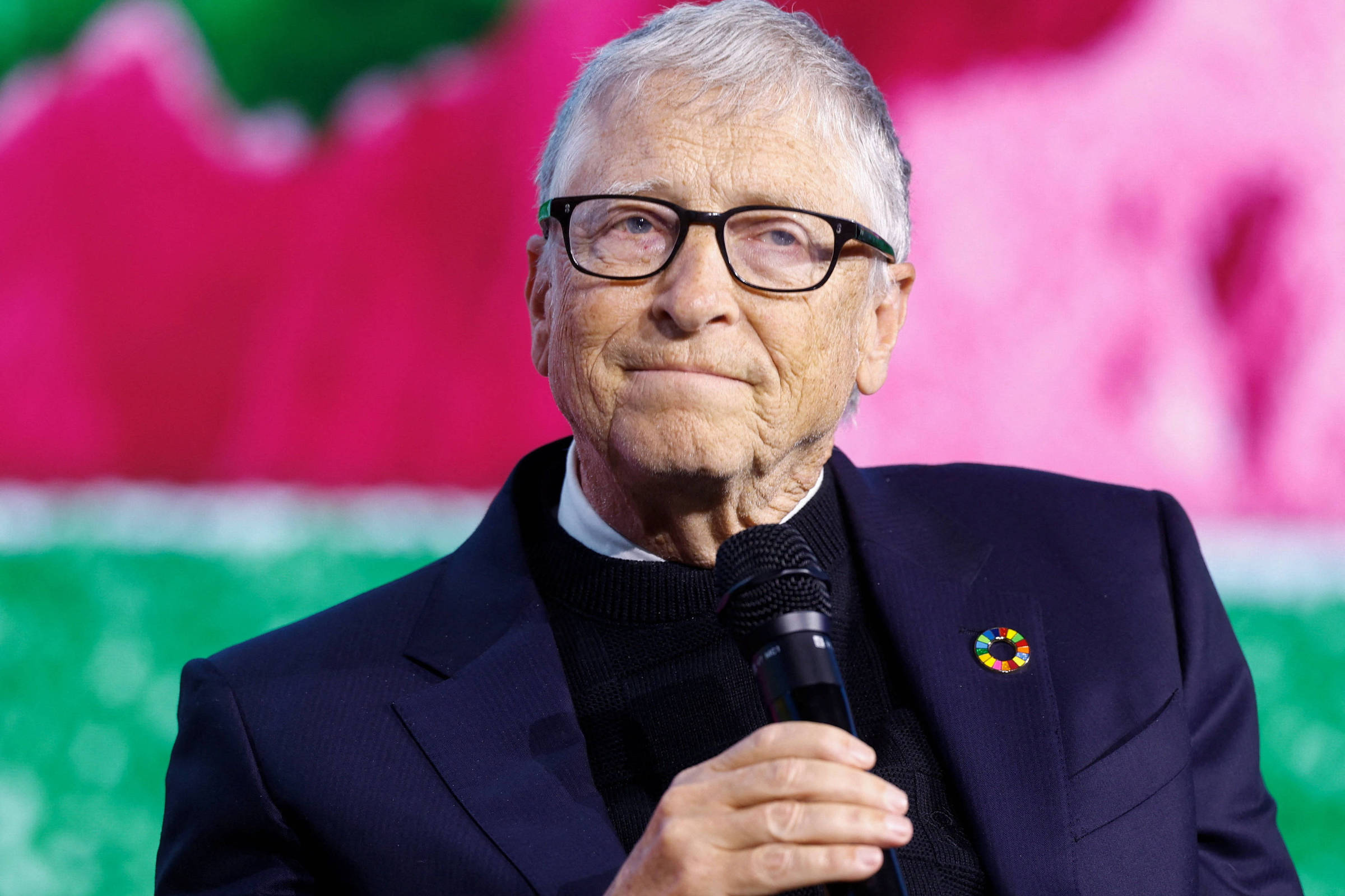 Bill Gates admite casos extraconjugais e erro grave ao se aproximar de Epstein