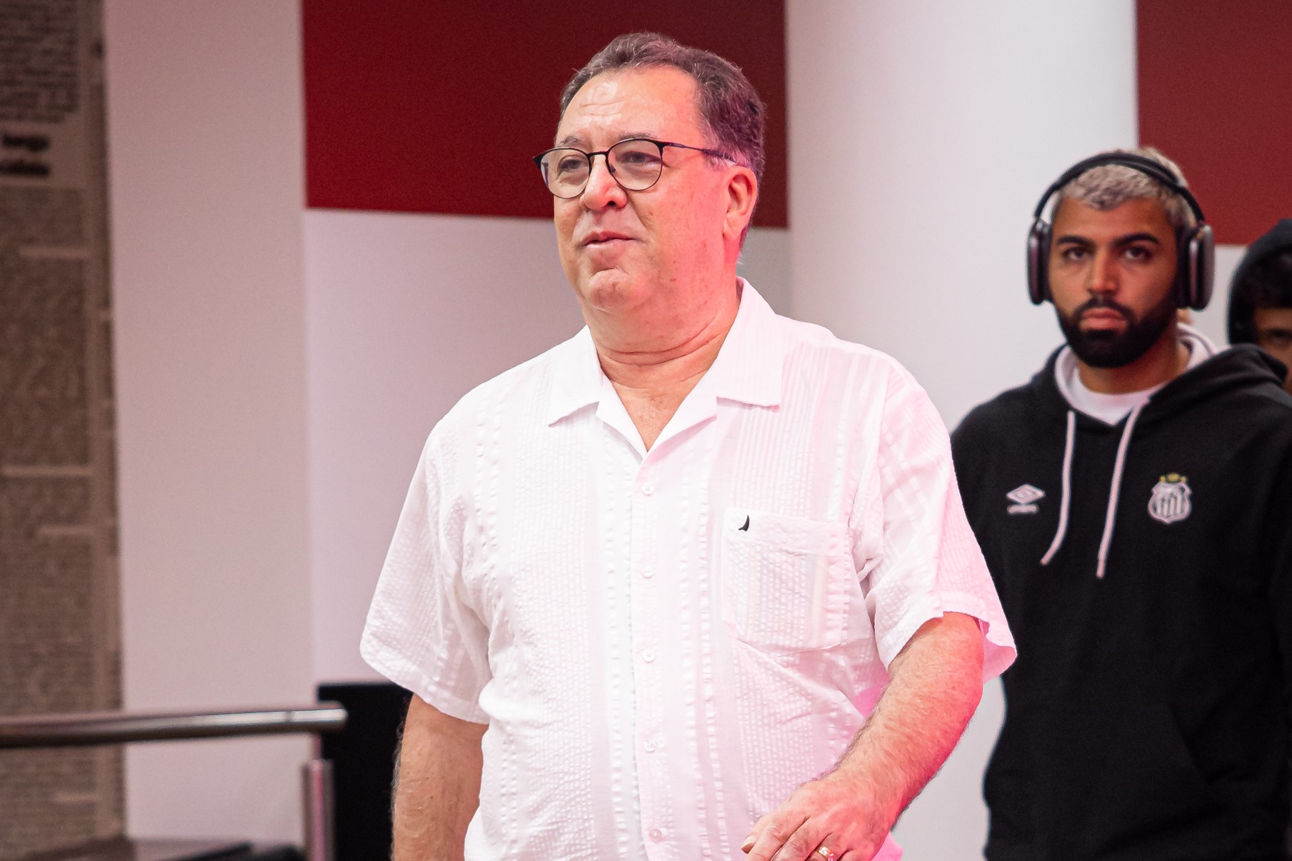 Santos fecha exclusividade com grupo dos EUA para virar SAF