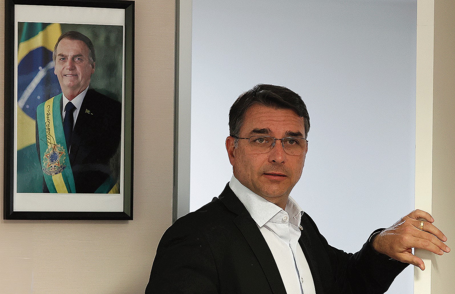 Anotações de Flávio expõem entraves do PL em estados-chave em 2026