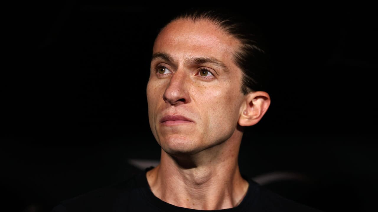 Lanús vence, Flamengo cai e pressão sobre Filipe Luís explode