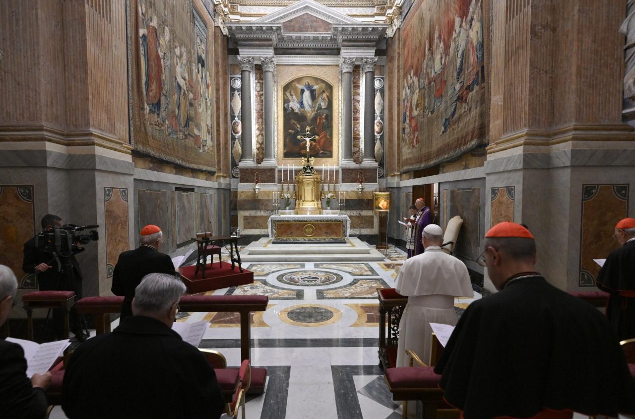 Vaticano reúne cúpula católica em sexta meditação quaresmal