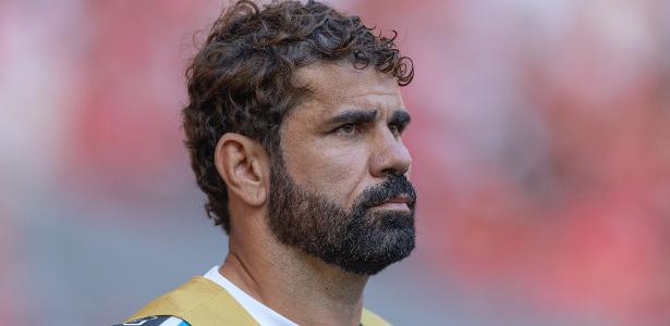 Diego Costa anuncia aposentadoria e encerra carreira no futebol