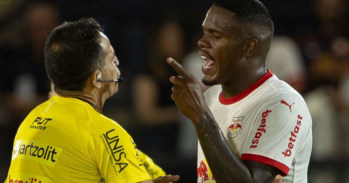 Bragantino multa Gustavo Marques por machismo e afasta zagueiro