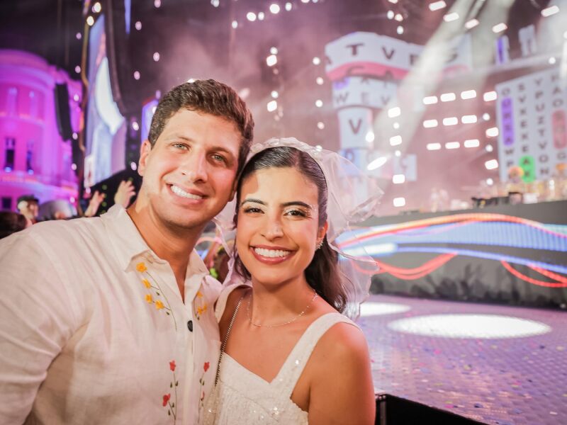 Casamento de João Campos e Tabata Amaral sela nova fase política