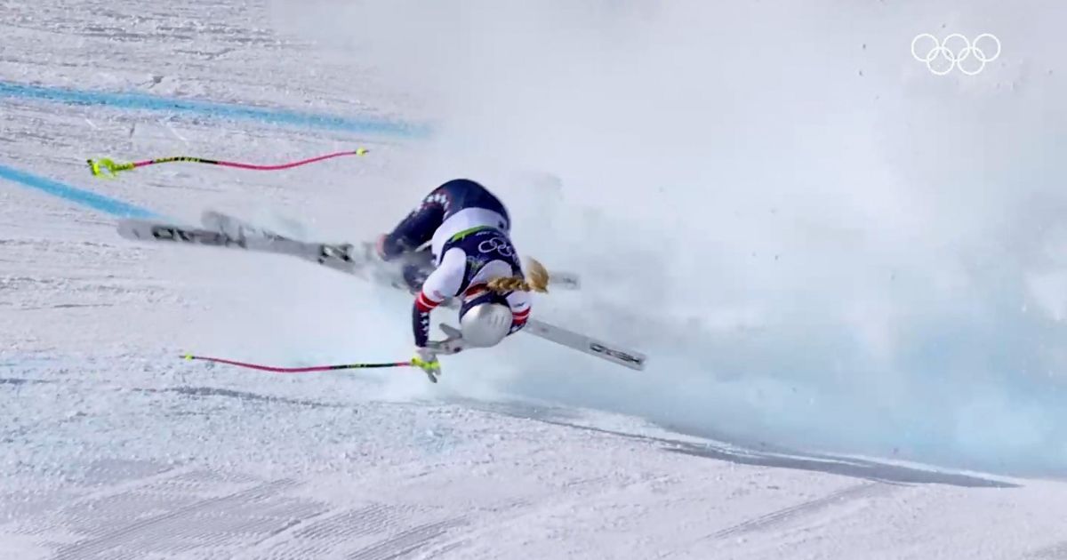 Lindsey Vonn passa por cirurgia após queda grave no downhill olímpico