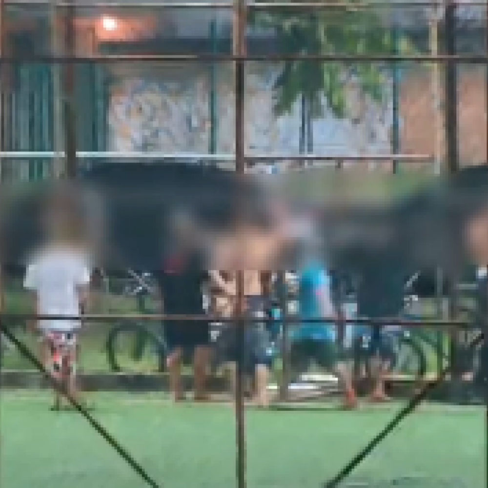 Jovem com mandado em aberto é preso enquanto jogava futebol em MG