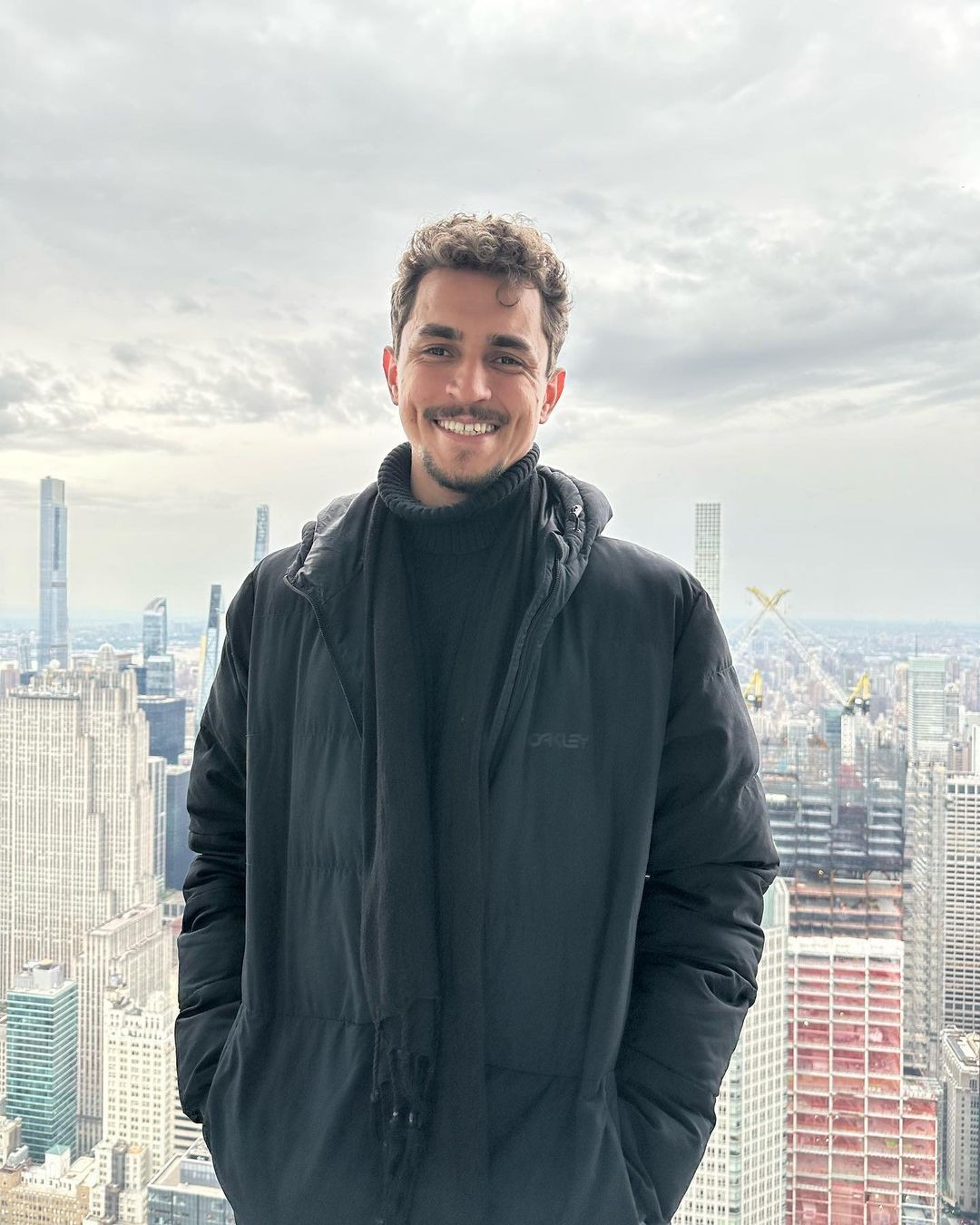 Vereador do PSD é preso por suspeita de negociar apoio com chefe do CV