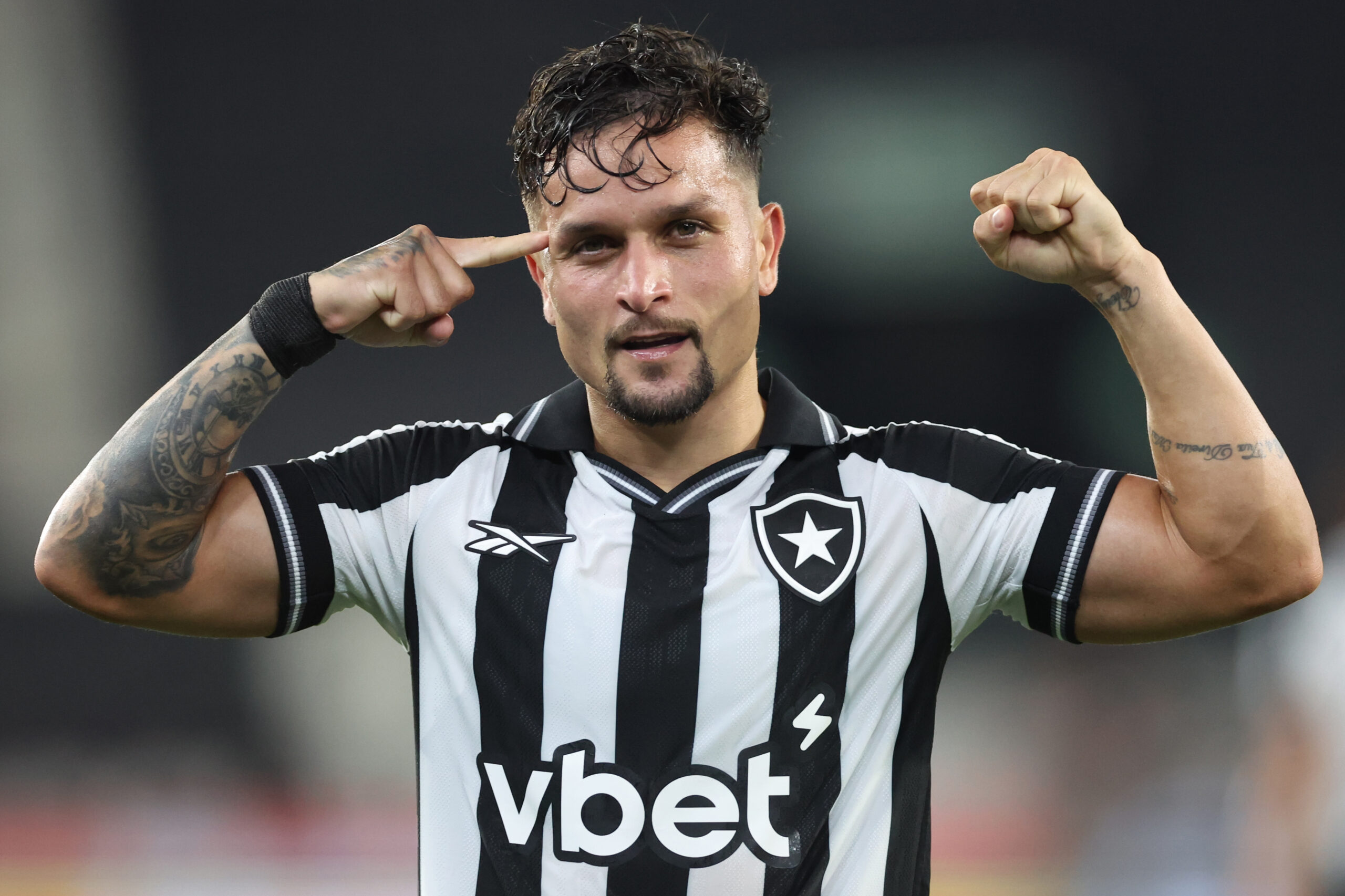 São Paulo encaminha empréstimo de Artur com opção de compra para 2026