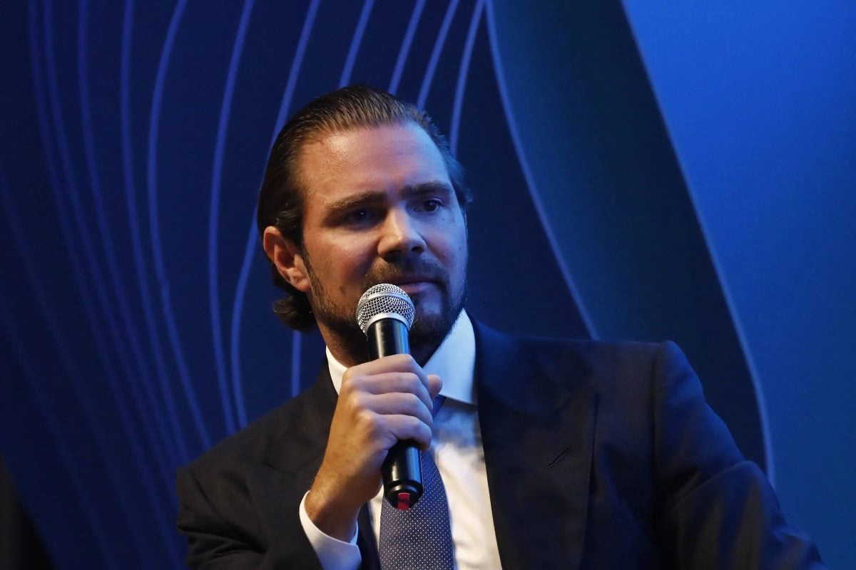 Após STF manter prisão, Vorcaro troca defesa e mira nova estratégia