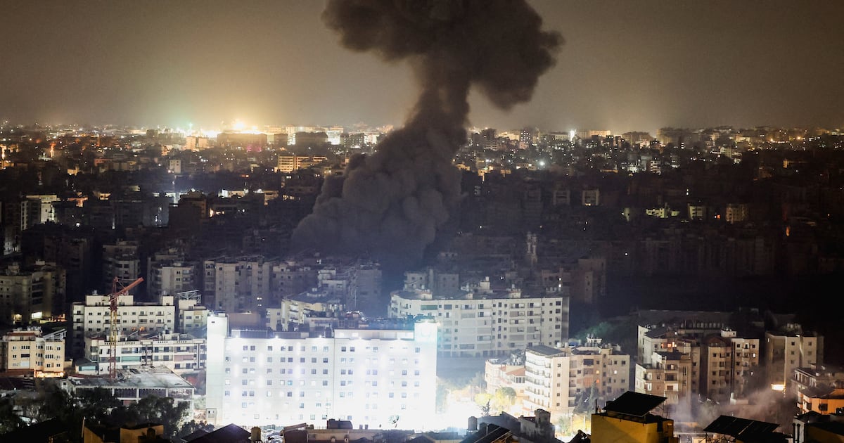 Israel lança ofensiva coordenada com EUA para enfraquecer Hezbollah