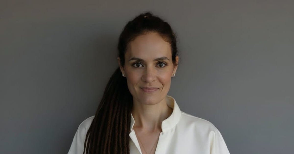 Futurista alerta: IA ameaça nossa capacidade de pensar, diz especialista