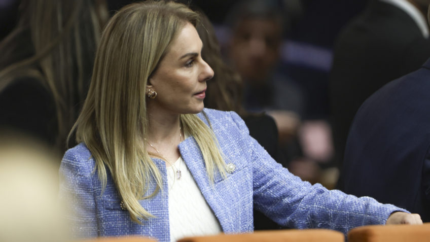 Negativa de advogada fragiliza versão de Moraes em caso Banco Master