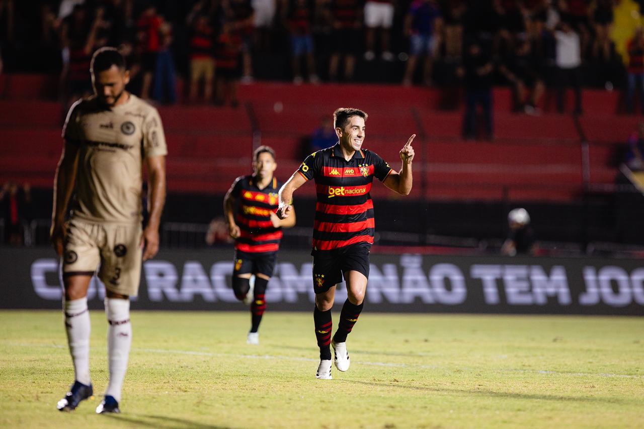 Sport vira sobre o Jacuipense e estreia com vitória na Copa do Nordeste