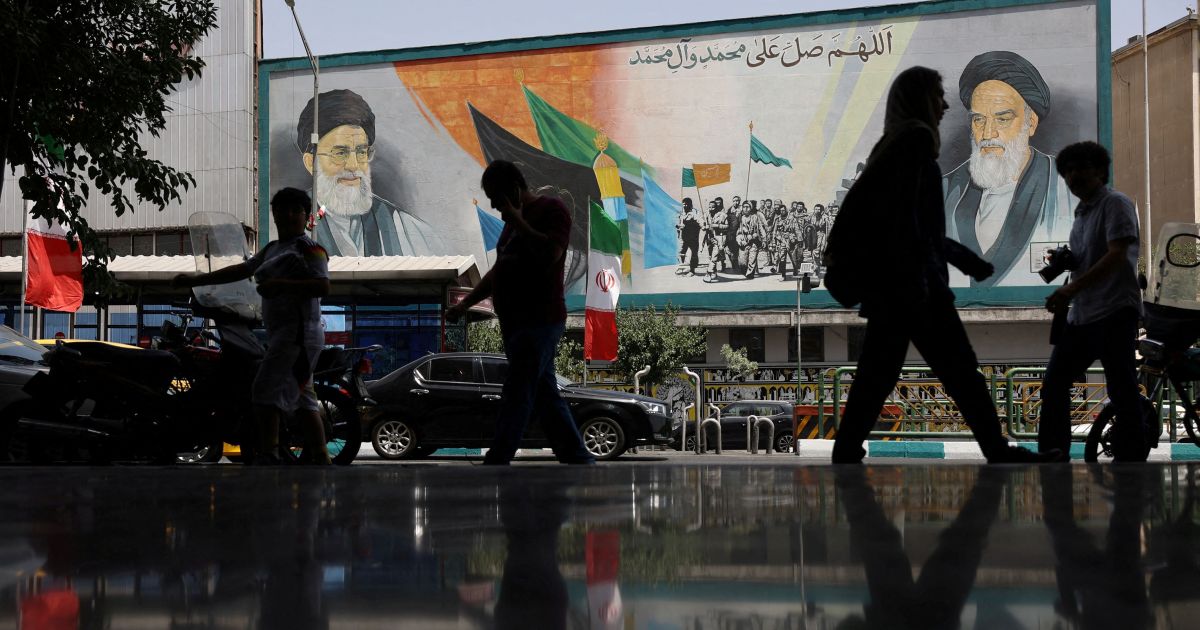 Mojtaba Khamenei assume liderança do Irã sob sombra da Guarda Revolucionária