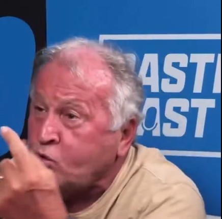 Zico contesta contagem de artilheiros e reacende disputa no novo Maracanã