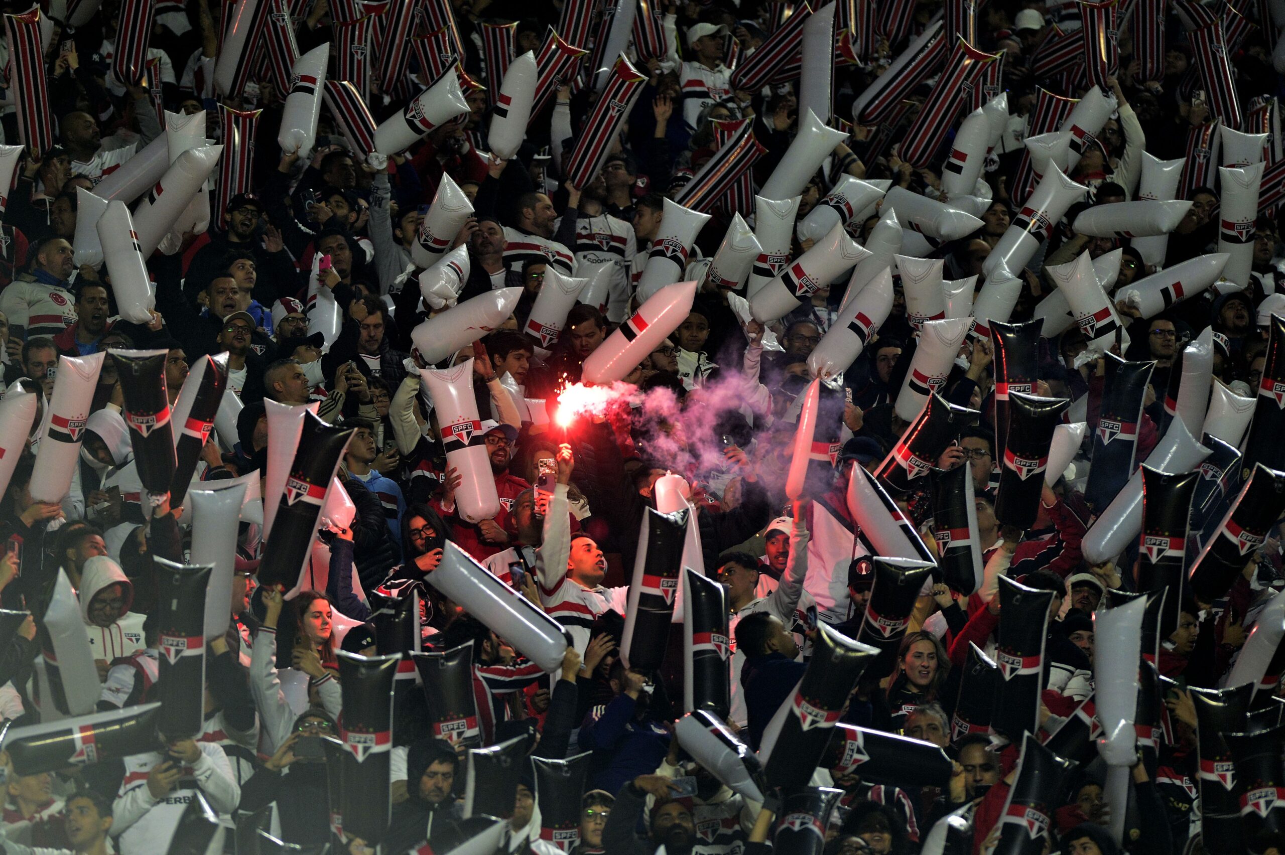Bragantino mira São Paulo e esquenta briga pela liderança do Brasileirão