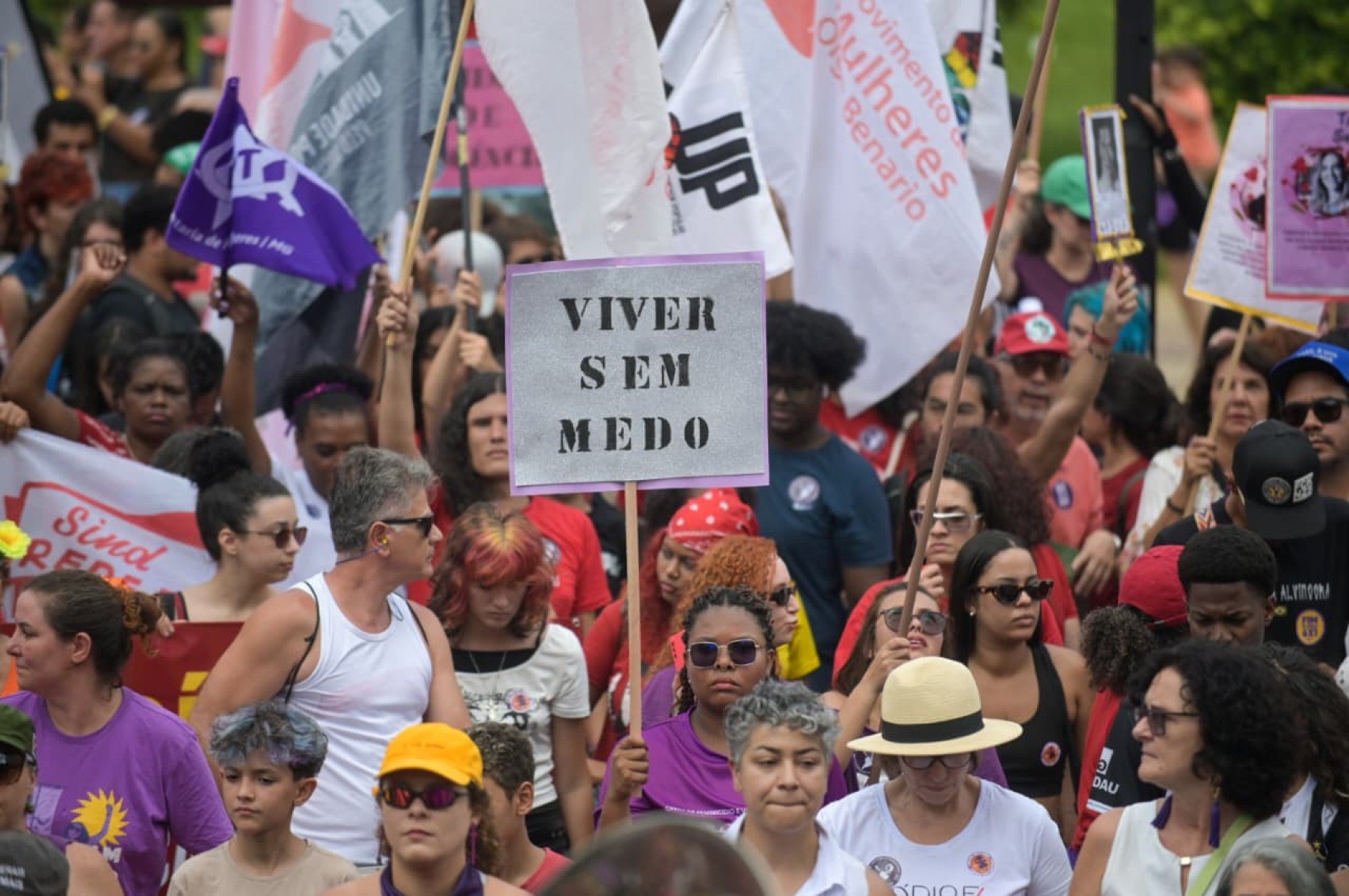 Ato de 8 de março em BH cobra resposta à escalada de feminicídios