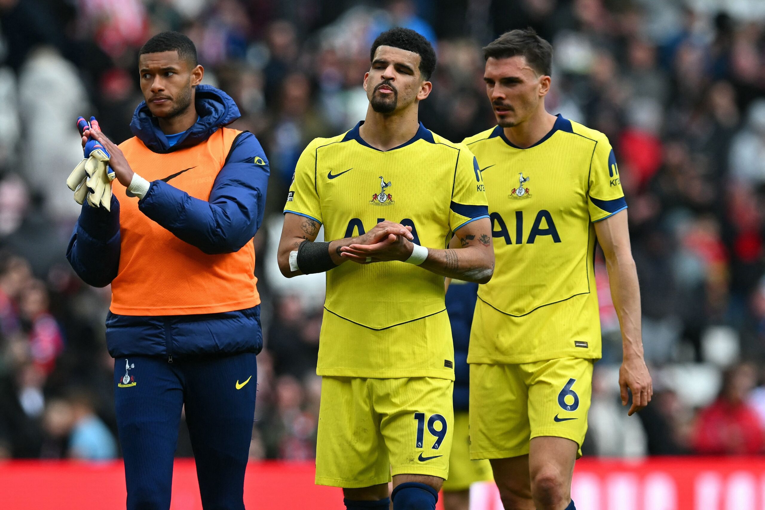 Tottenham vence Wolves, mas segue ameaçado de rebaixamento