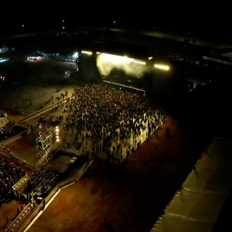 Vendedor ambulante morre após mal súbito em show do Guns N’ Roses