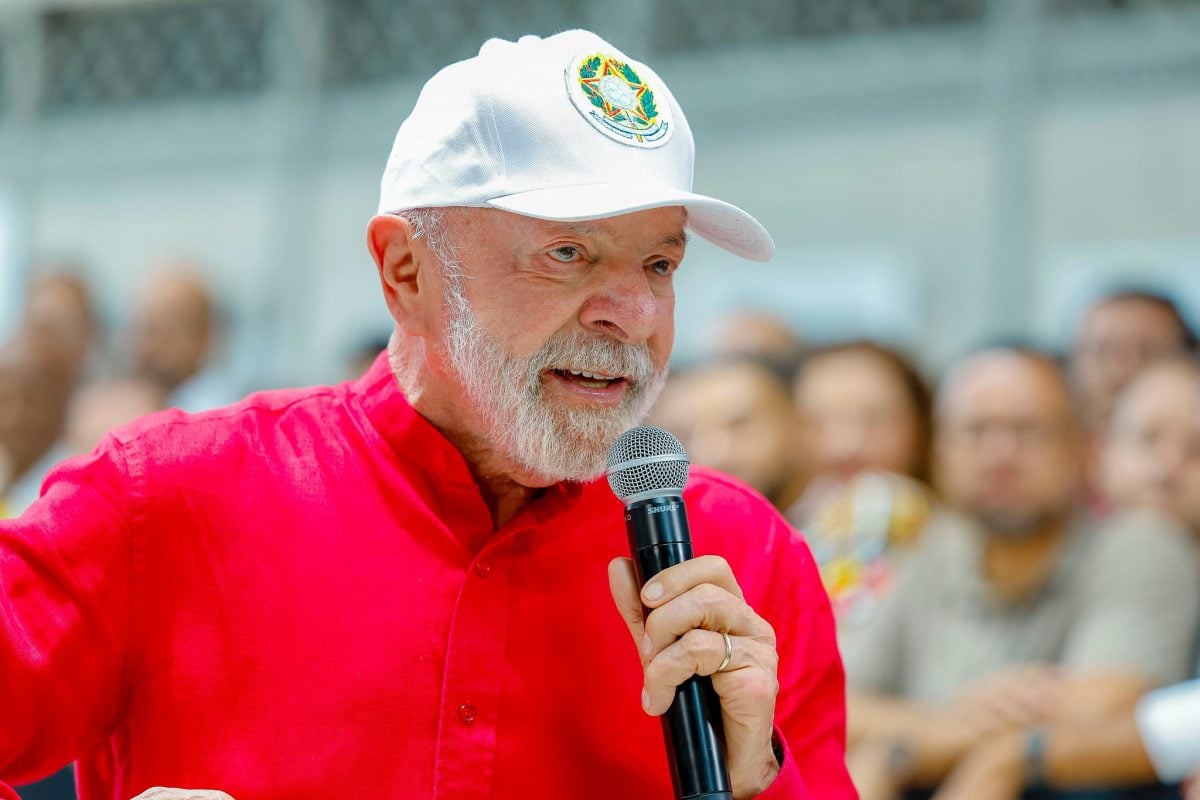 Pesquisa Atlas mostra Lula ainda sob desaprovação, mas em leve recuperação