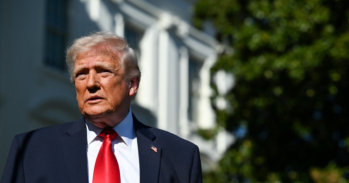 EUA e Irã encerram rodada mais tensa em décadas sem acordo em Islamabad