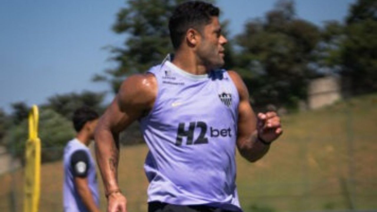 Atlético poupa titulares na Sul-Americana enquanto Hulk treina e negocia com Flu