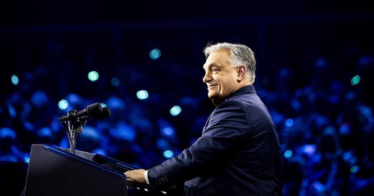 Eleição na Hungria põe em risco hegemonia de 16 anos de Viktor Orbán