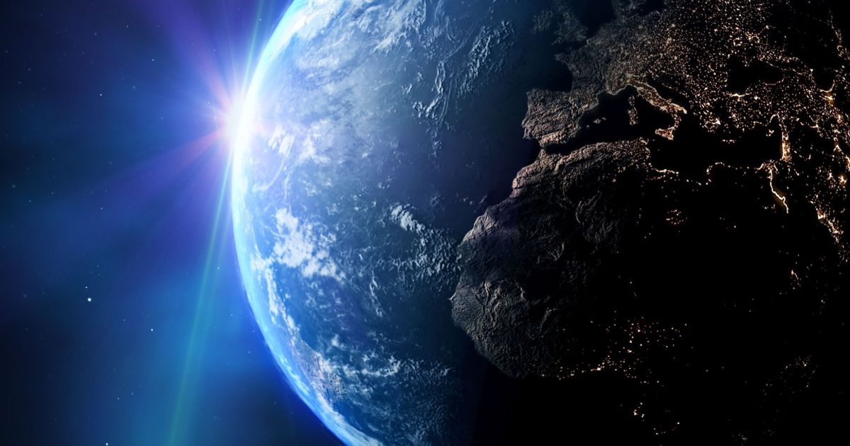 Rotação da Terra desacelera por ação da Lua, mostram medições