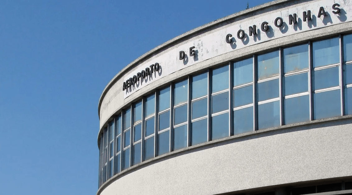 Falha elétrica fecha espaço aéreo de SP e paralisa principais aeroportos