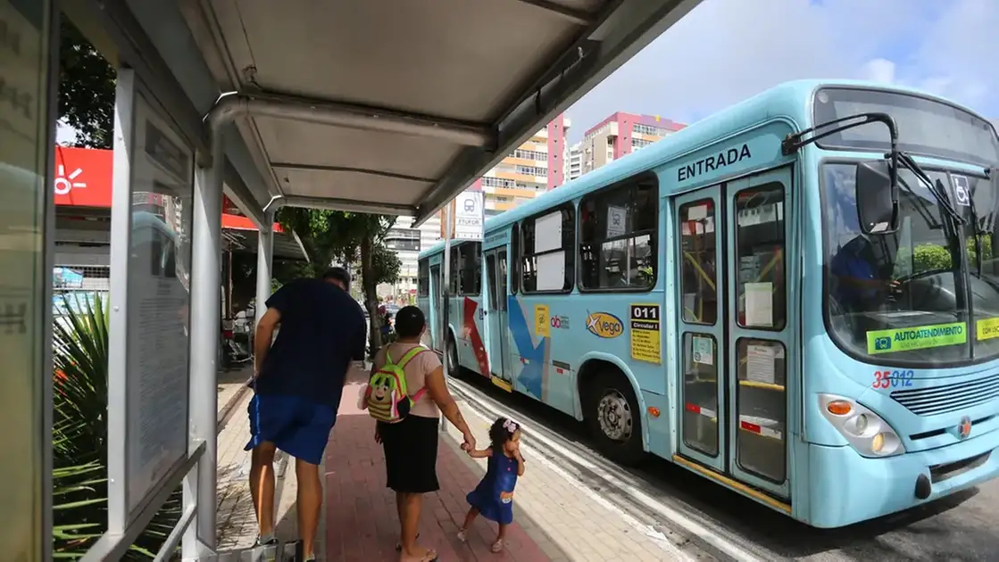 Tarifa social e reforço na frota marcam feriado dos 300 anos de Fortaleza