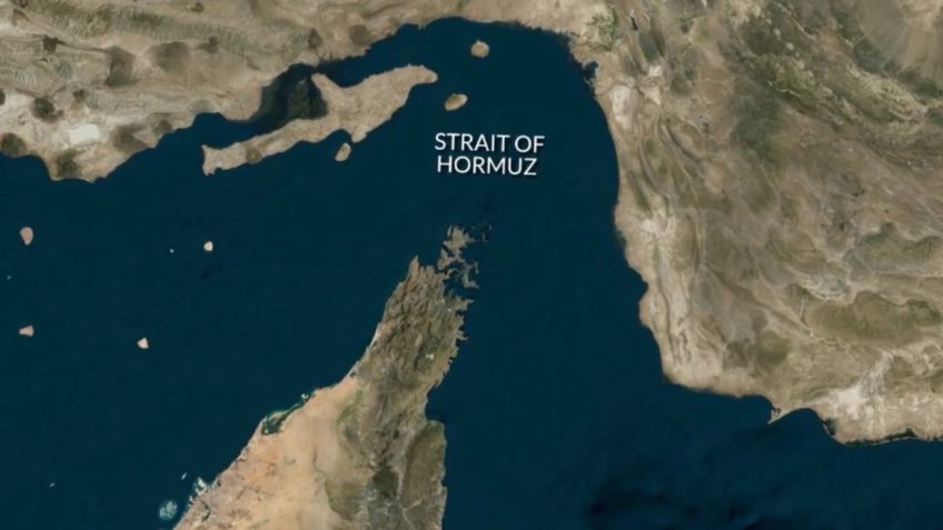 Petroleiros cruzam Estreito de Ormuz sem violar bloqueio dos EUA