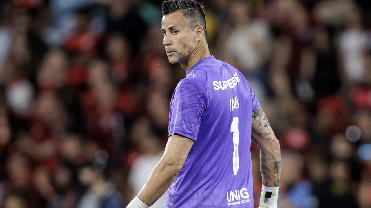 Paulo César vê pênalti ignorado em dérbi entre Corinthians e Palmeiras