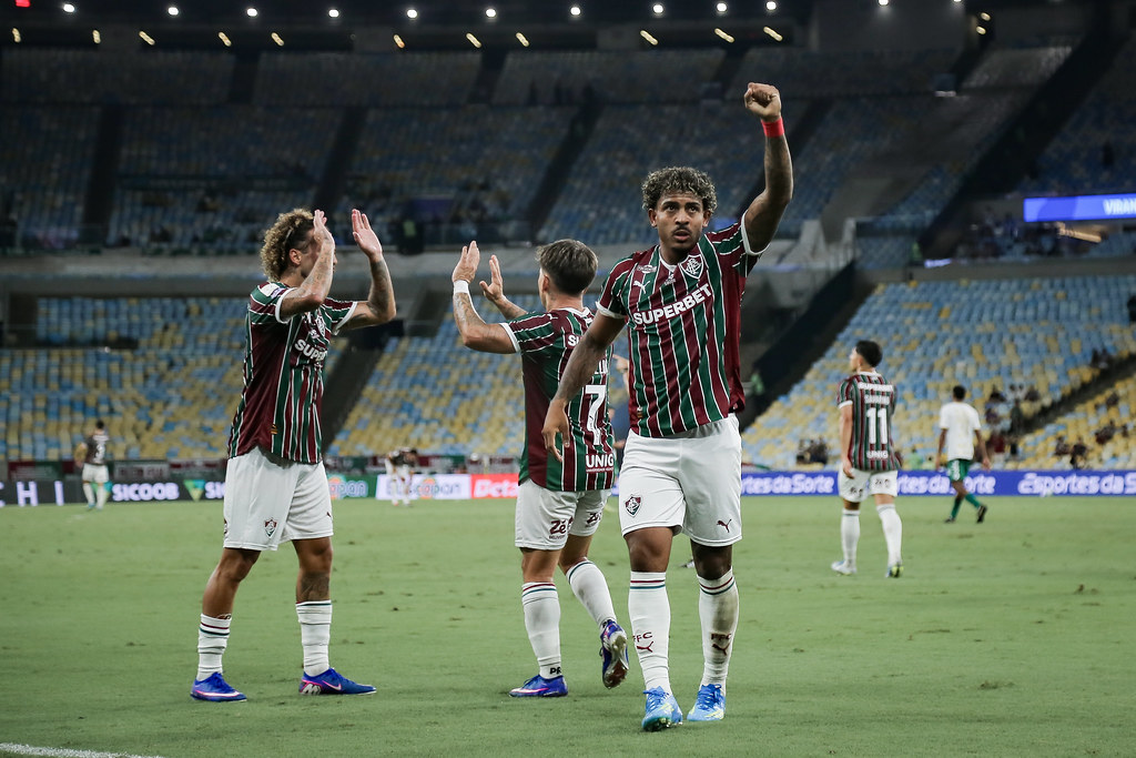 Fluminense vence, mas atuação contra lanterna acende alerta no Maracanã
