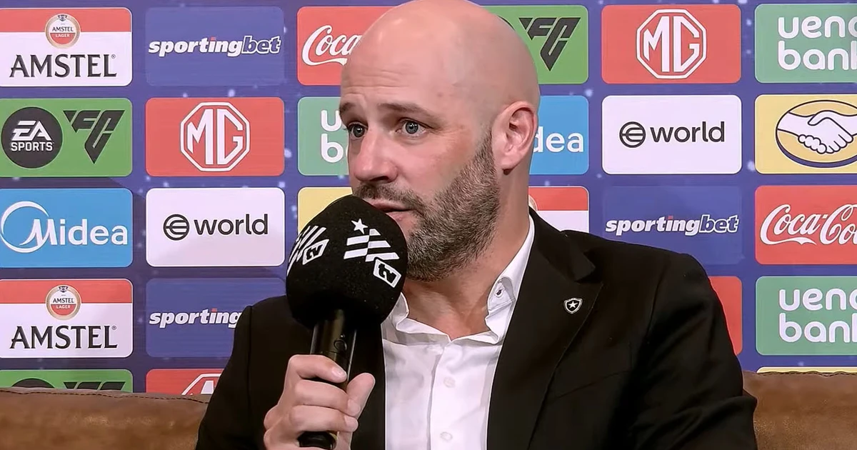 Novo técnico do Botafogo defende treinadores brasileiros e critica imprensa