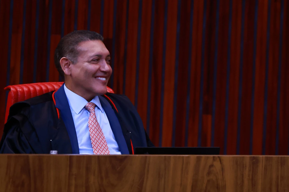 Nunes Marques divide chapa e livra atual governador de Roraima