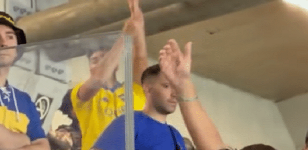 Torcedor do Boca é detido por gestos racistas contra cruzeirenses no Mineirão