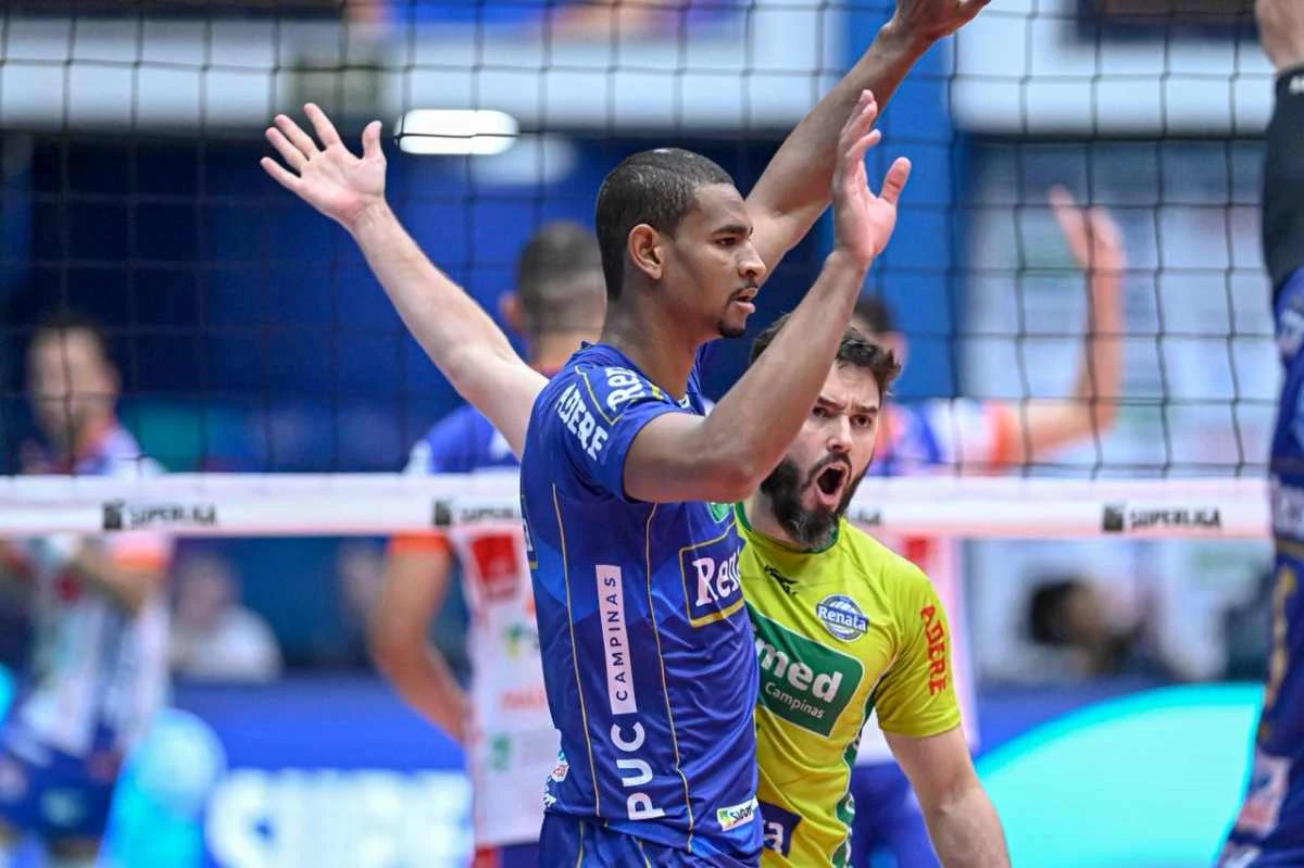 Vôlei Renata vira sobre Monte Carmelo e avança à semifinal da Superliga