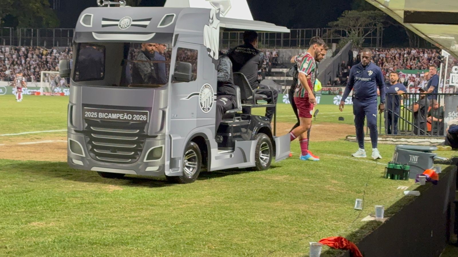 Martinelli sente lesão na coxa e preocupa o Fluminense contra o Operário