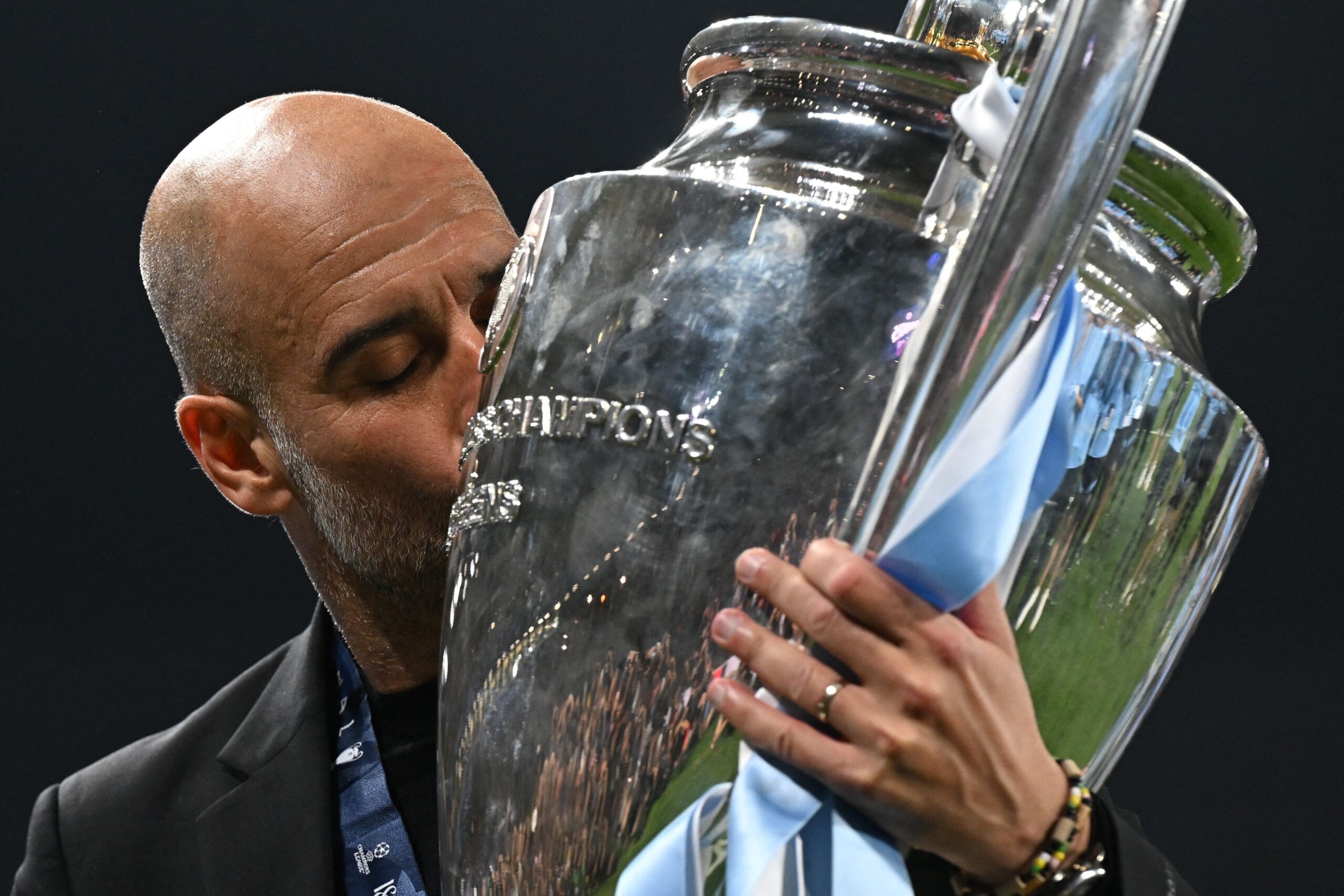 Guardiola deixa comando do City e fará pausa na carreira de técnico