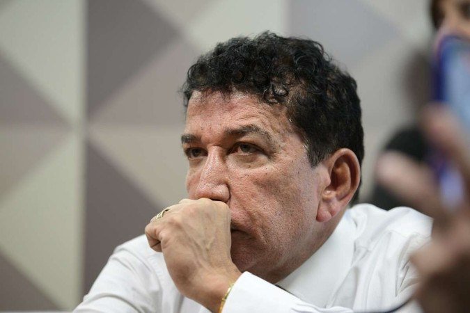 Técnica acusa Magno Malta de agressão em hospital de Brasília