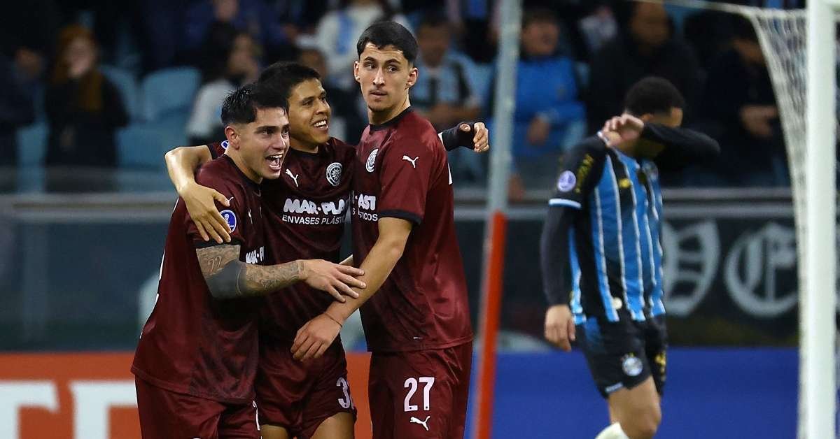 Torque segura Grêmio na Arena, avança em 1º e empurra rival aos playoffs