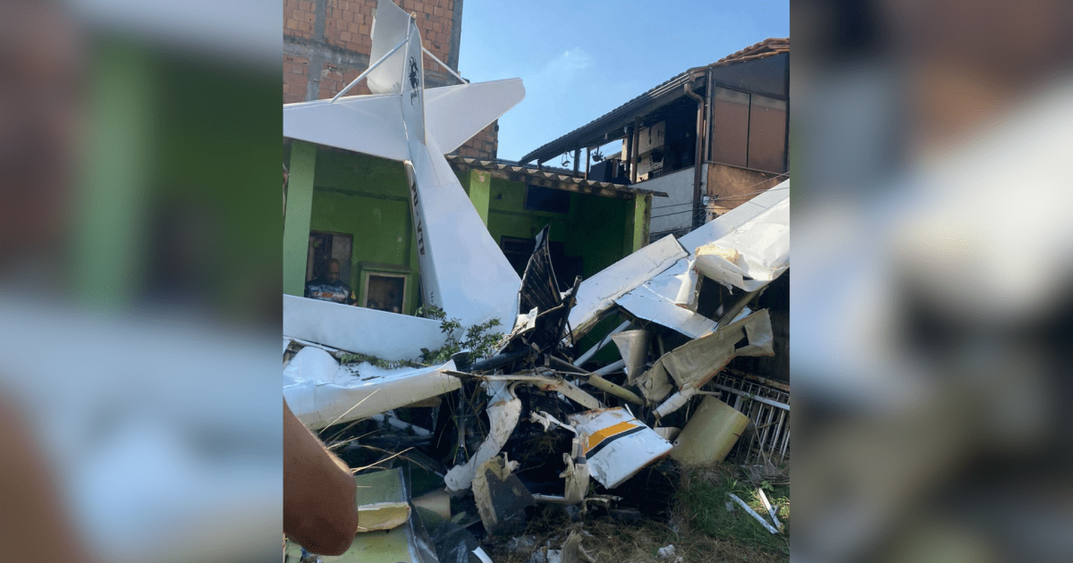 Avião de pequeno porte cai sobre casa e mata piloto em Nova Iguaçu