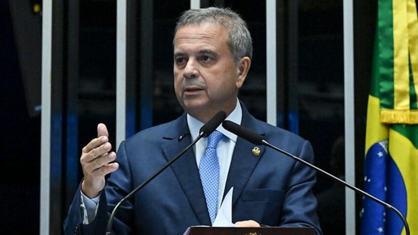 Senado recebe PEC do horário flexível e abre disputa sobre jornada