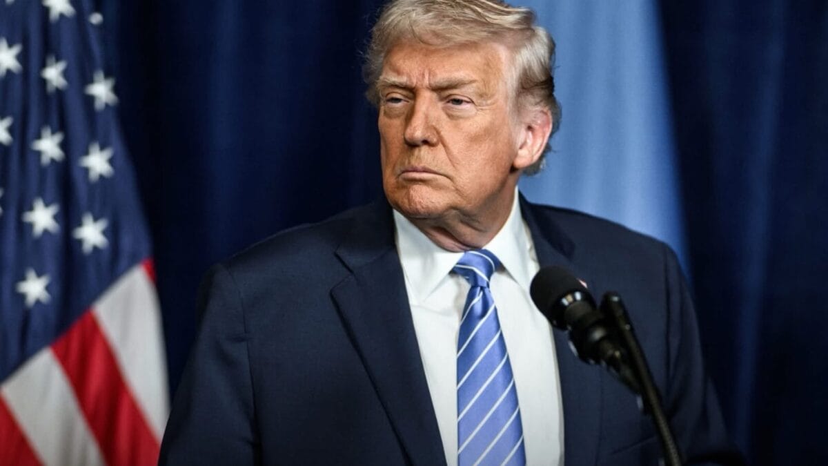 Trump amplia sanções e isola ainda mais Cuba após queda de Maduro