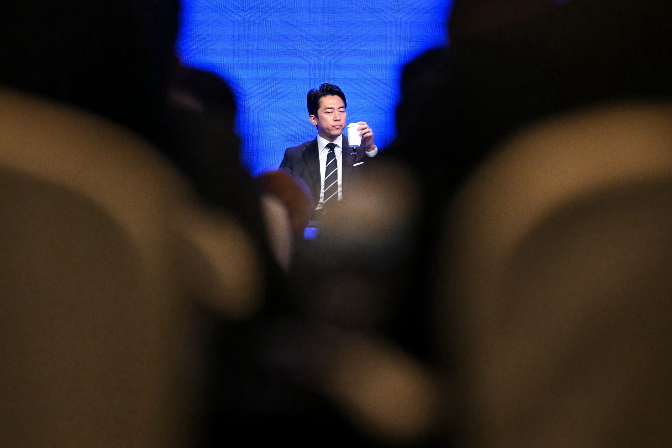 Ministro da Defesa do Japão critica China e cita Taiwan em fórum
