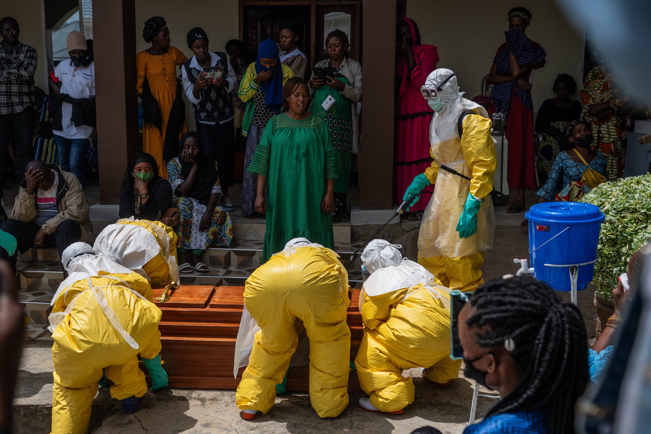 Ataque a hospital no Congo libera 18 suspeitos de ebola raro