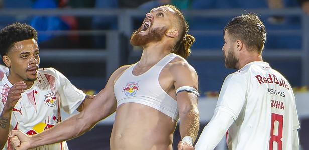 Bragantino vence Carabobo, avança aos playoffs da Sul-Americana