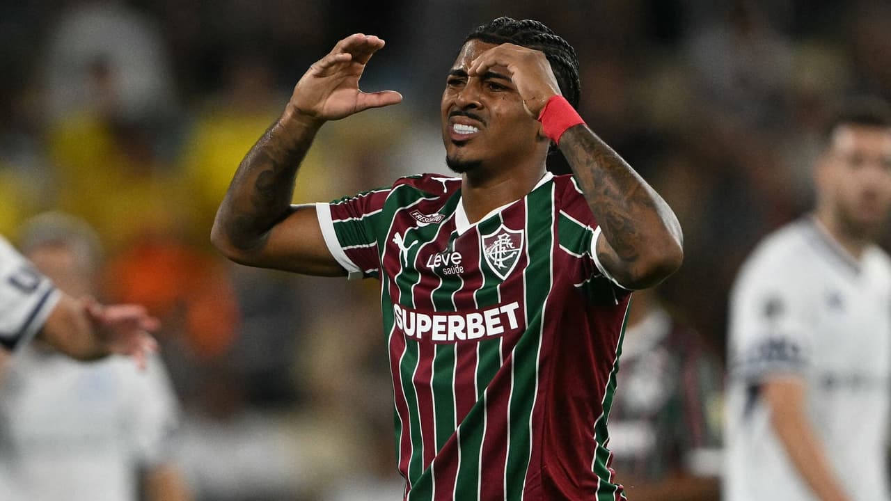 Campanha irregular faz Fluminense perder cerca de R$ 7 mi na Libertadores