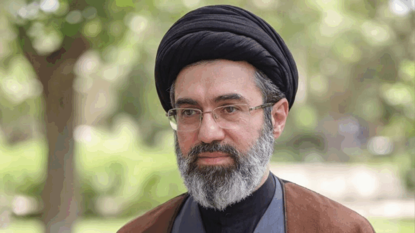 Líder iraniano diz que Golfo Pérsico não abrigará mais bases dos EUA